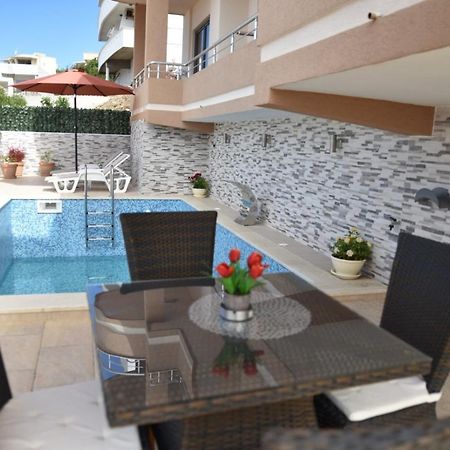 Guest House Evropa 2 Ulcinj Extérieur photo