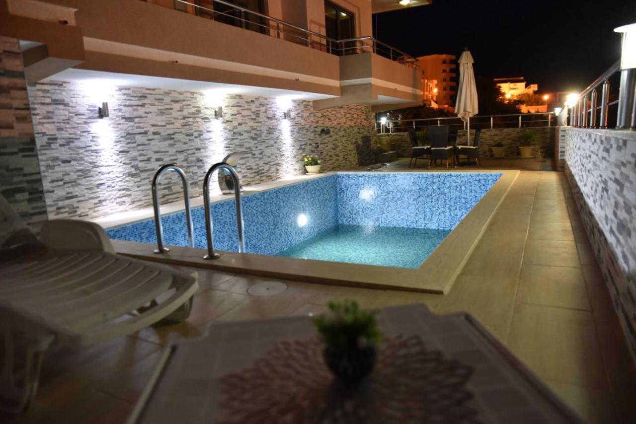 Guest House Evropa 2 Ulcinj Extérieur photo