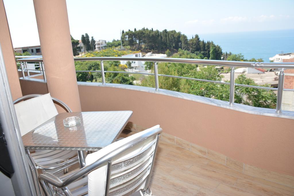Guest House Evropa 2 Ulcinj Extérieur photo